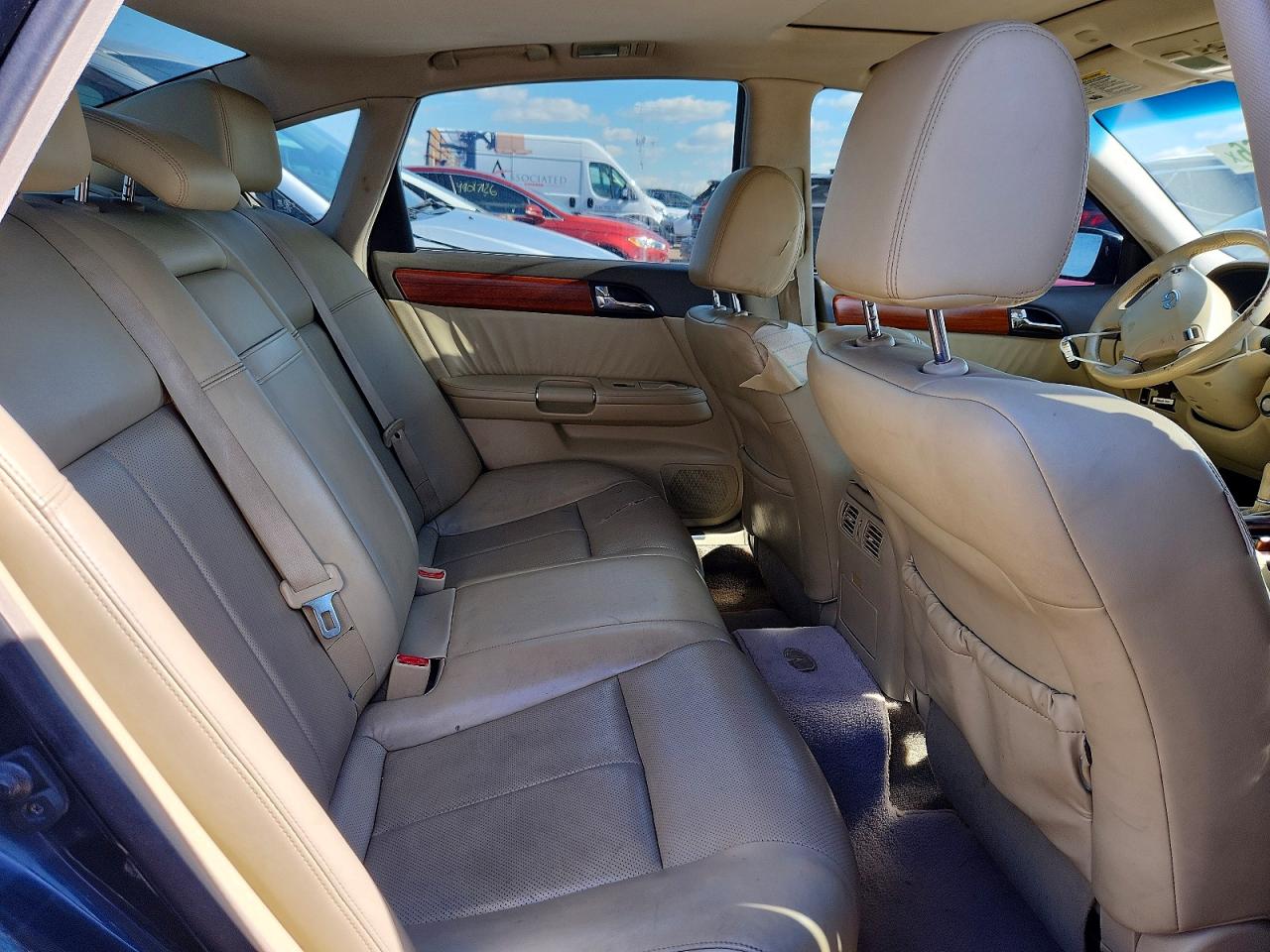 INFINITI M35 X