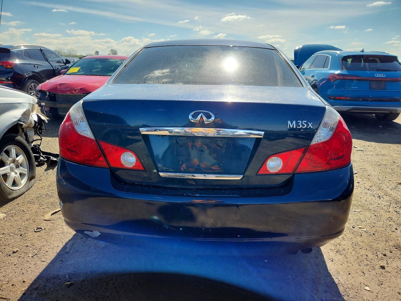 INFINITI M35 X