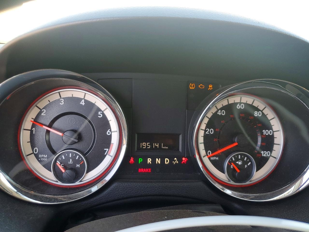Dodge Caravan Sxt