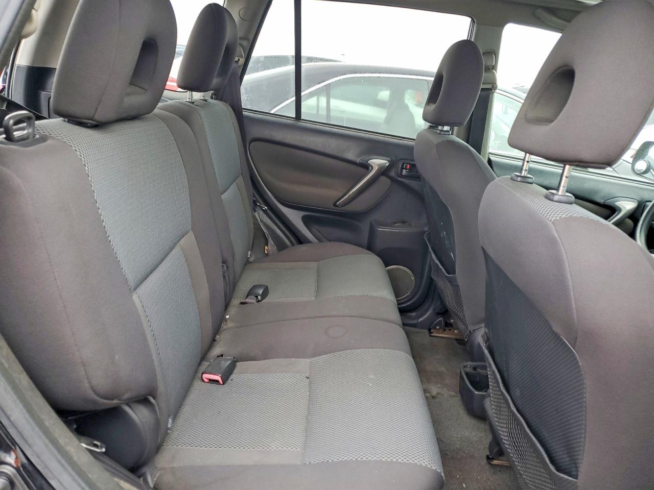 Toyota RAV4 Base