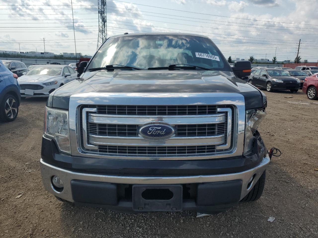 Ford F-150 Super Cab