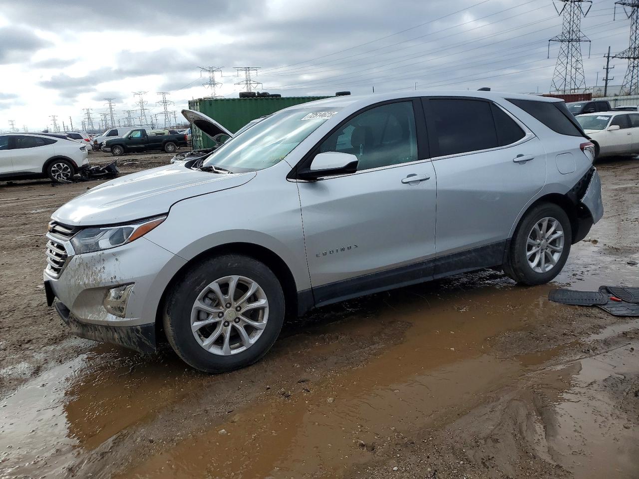 Salvage Chevrolet Equinox Image