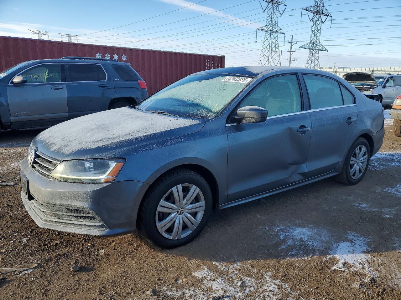 Salvage Volkswagen Jetta Image
