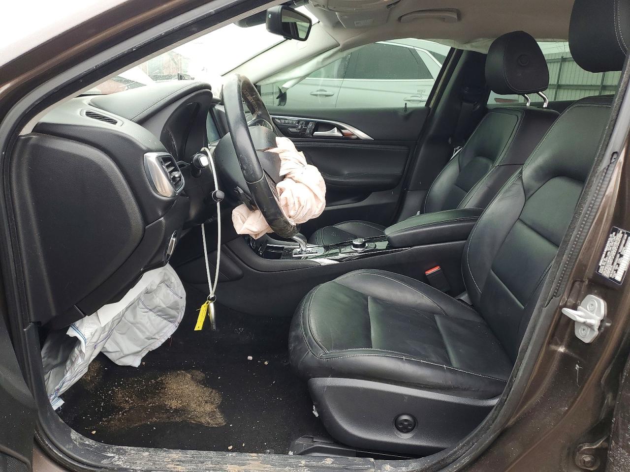 INFINITI Qx Premium