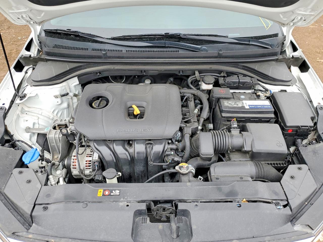 Hyundai ELANTRA Sel