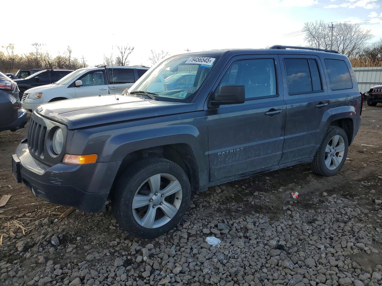 Salvage Jeep Patriot Image