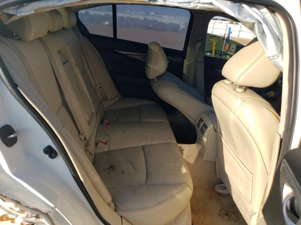 INFINITI Q50 Base