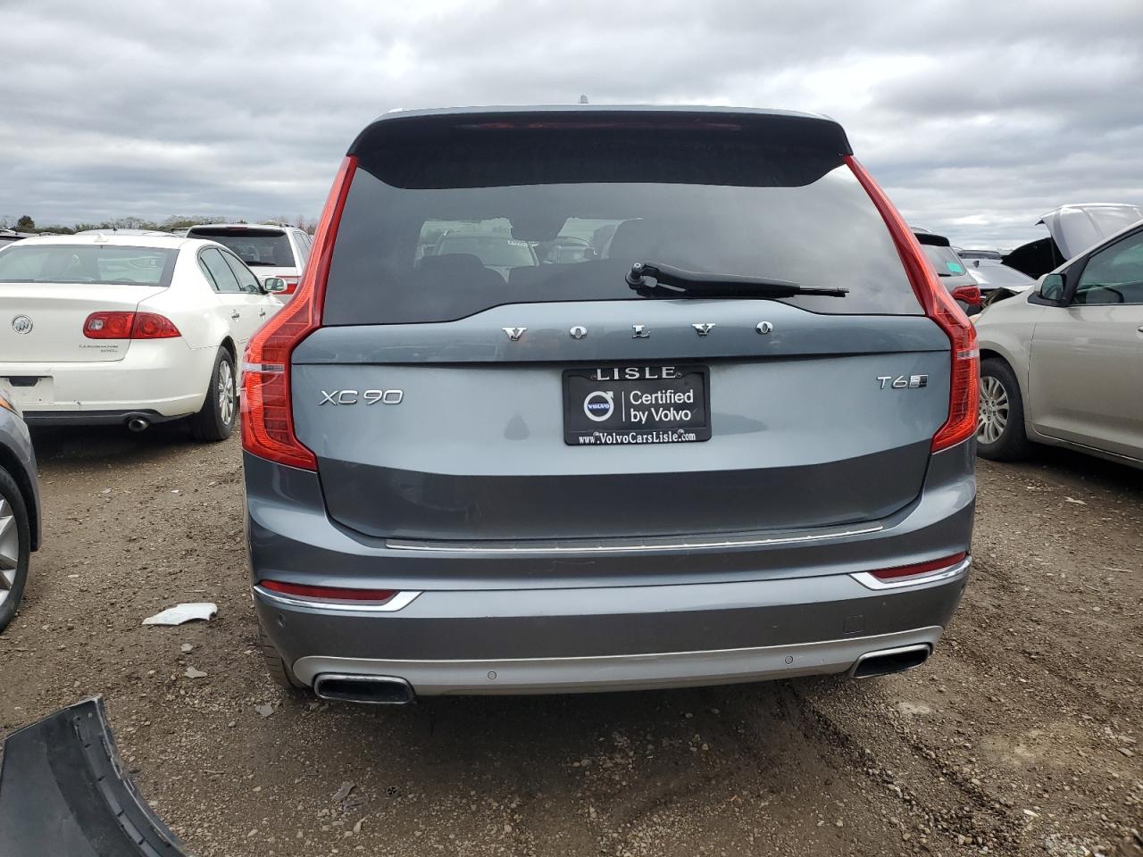 Volvo XC90 T6
