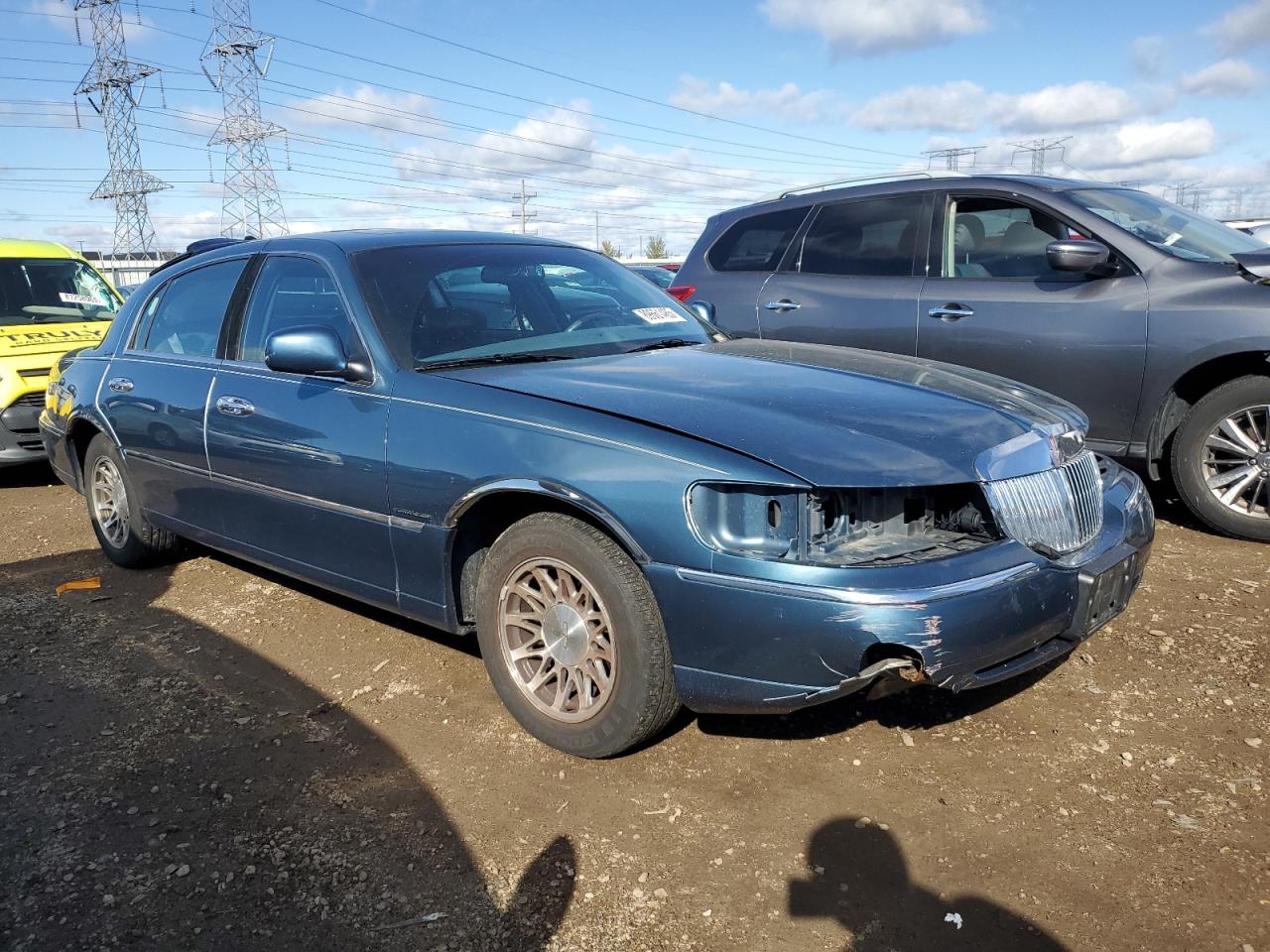Lincoln Towncar Signature