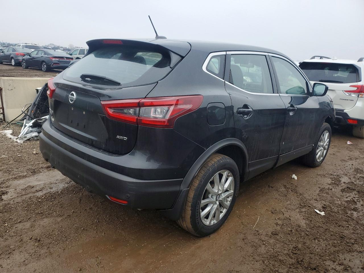 Nissan Rogue S