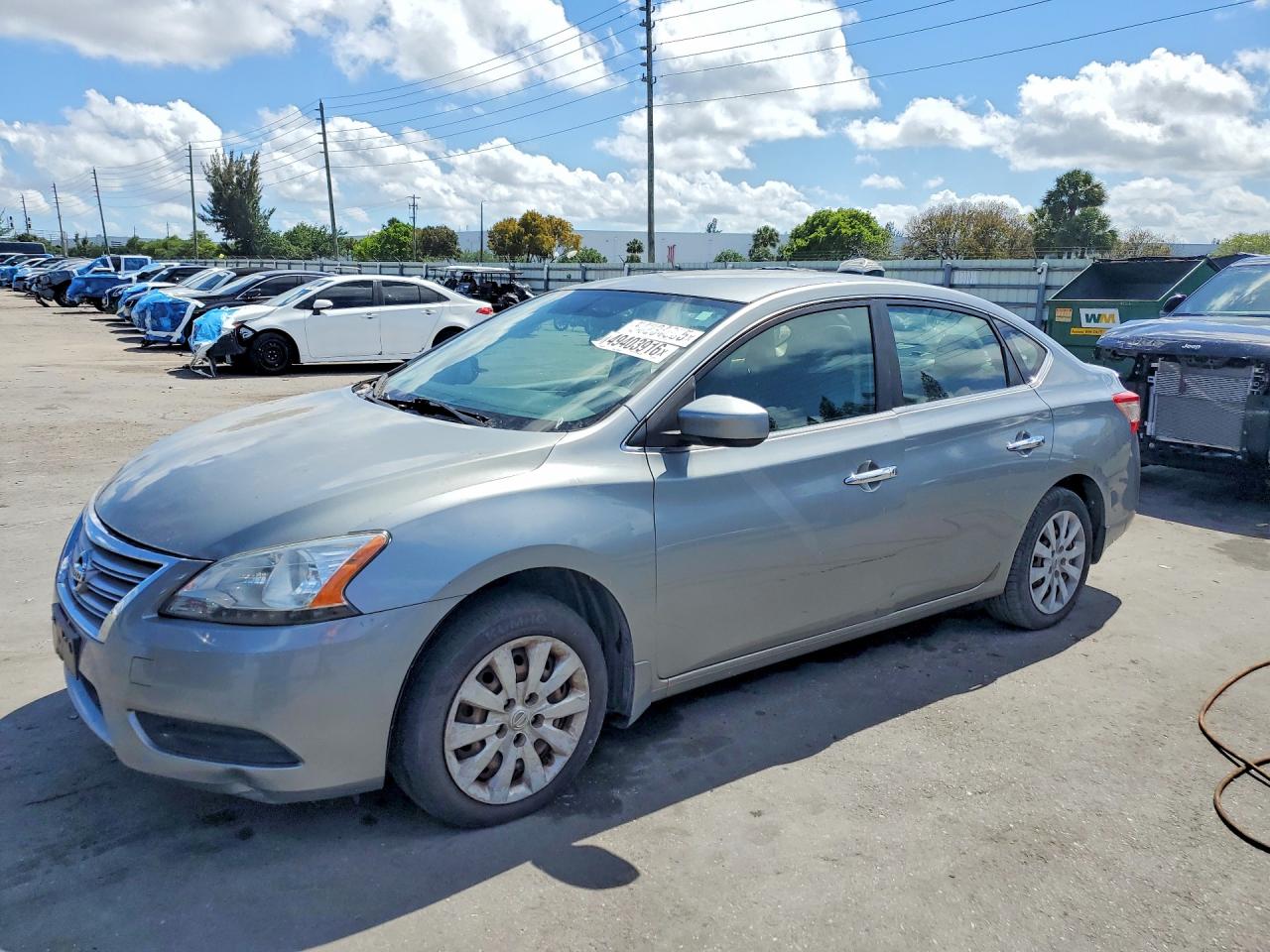 Salvage Nissan Sentra Image