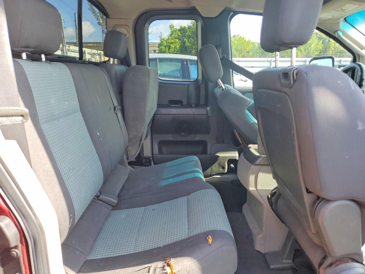 Nissan Titan Xe