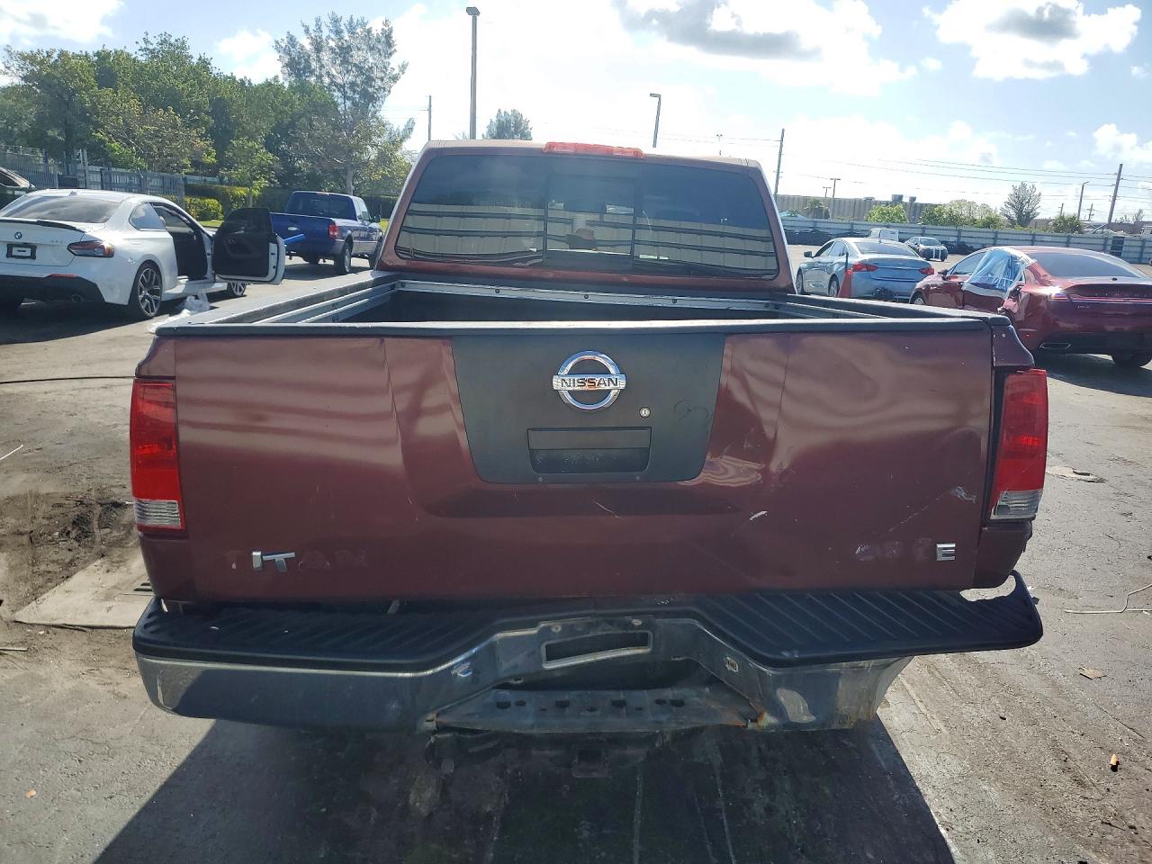 Nissan Titan Xe