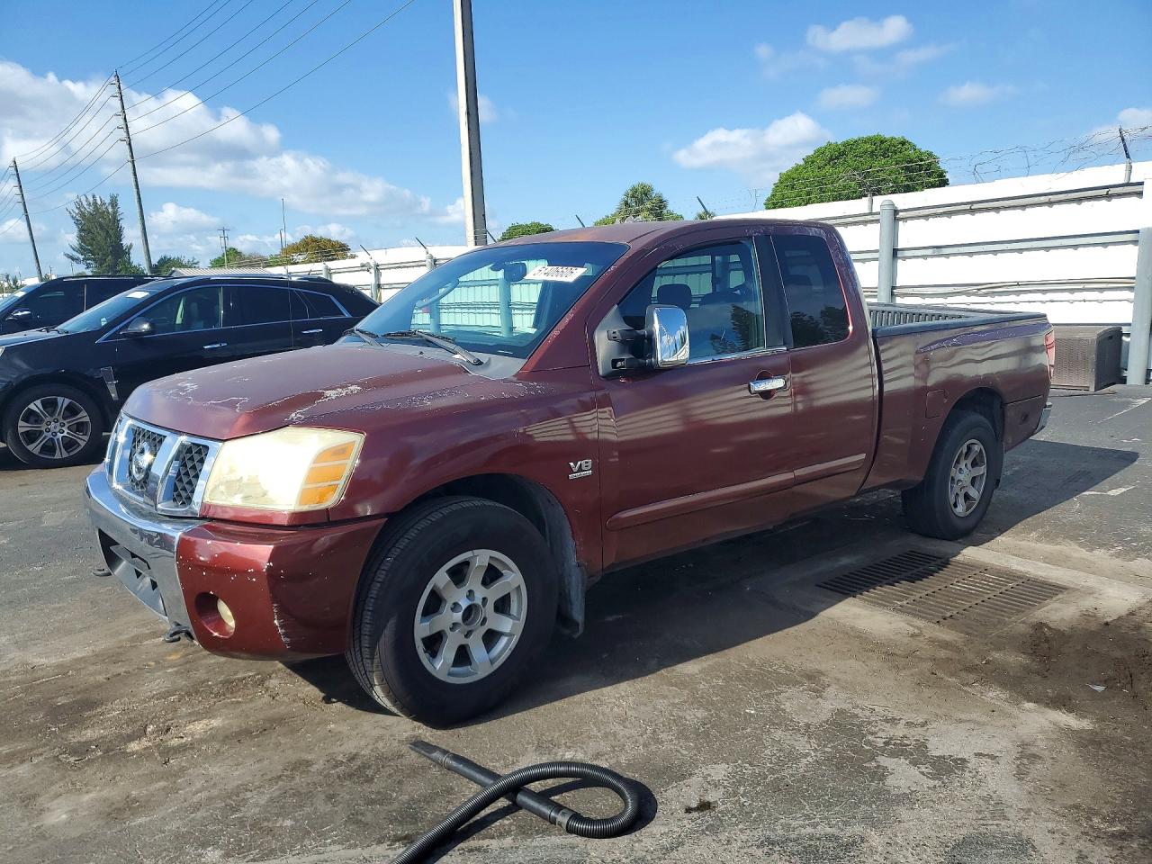 Salvage Nissan Titan Image