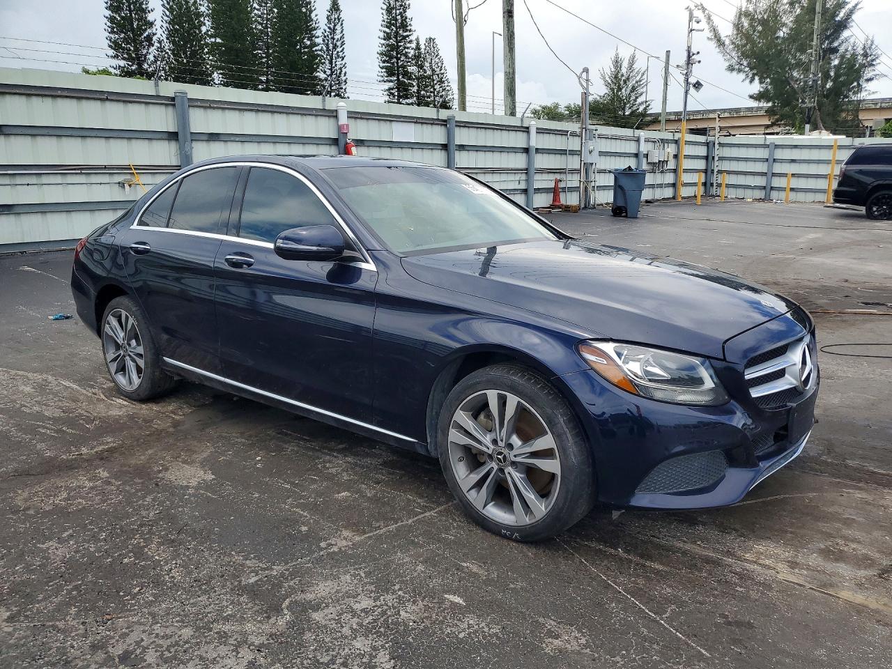 Mercedes-Benz C-Class 300 4matic