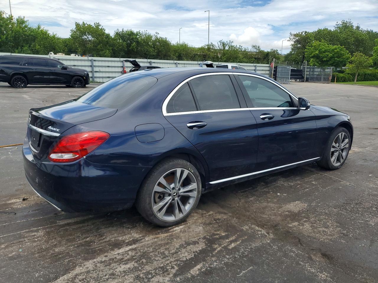 Mercedes-Benz C-Class 300 4matic