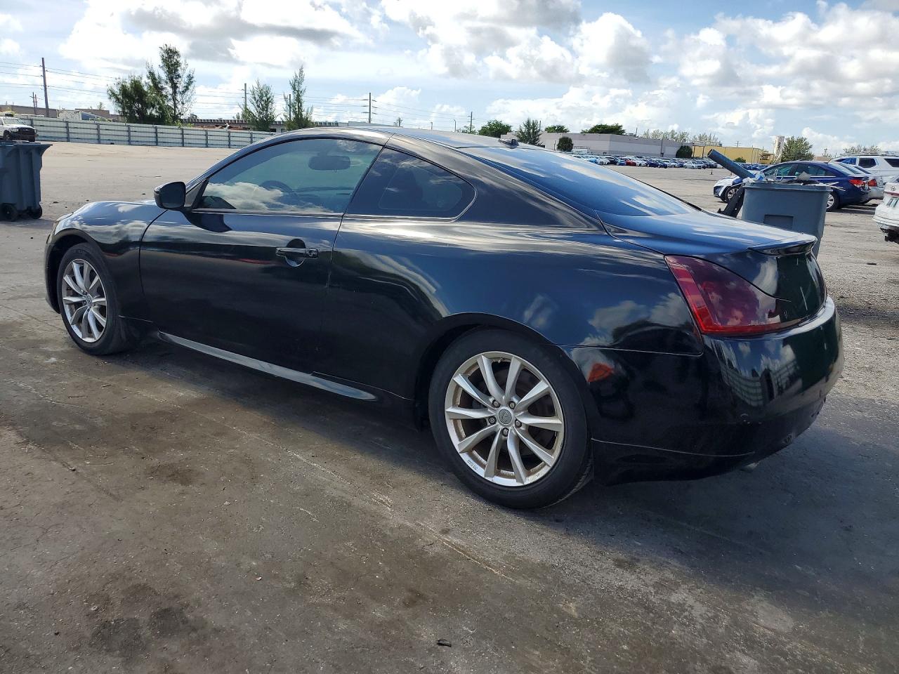 INFINITI Q60 Journey