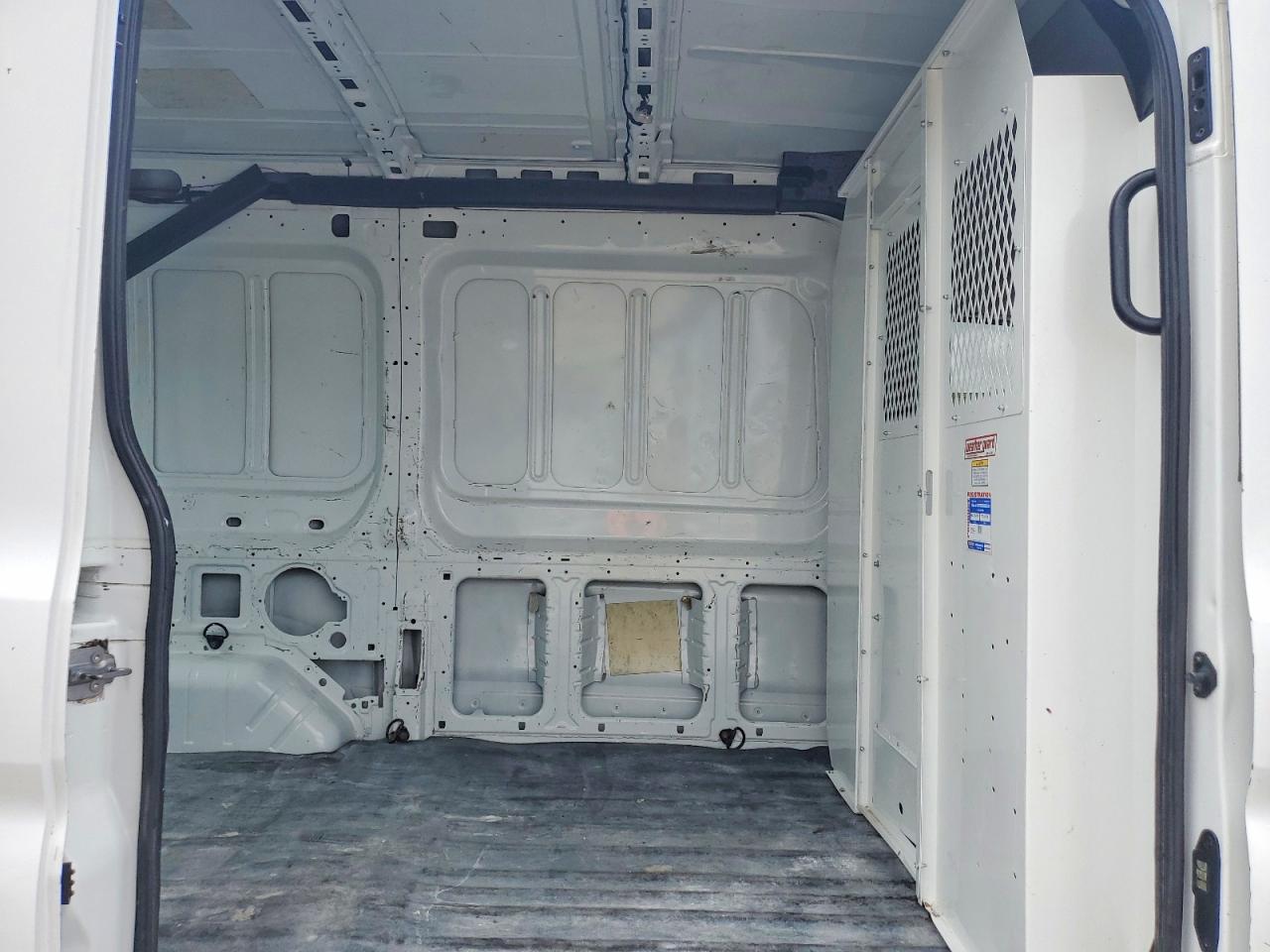 Ford Transit T-250