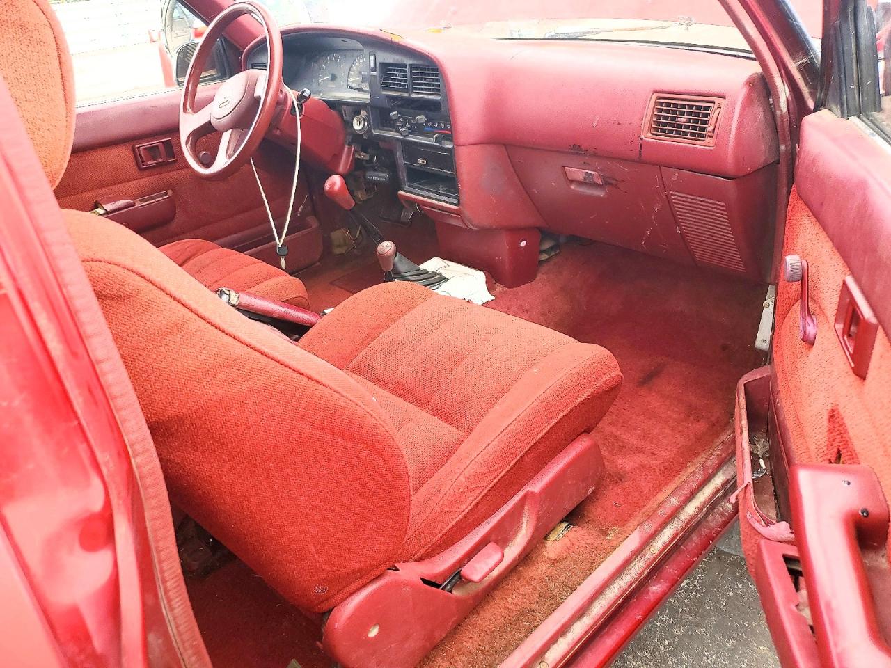 Toyota Pickup 1 Ton Long Bed Dlx