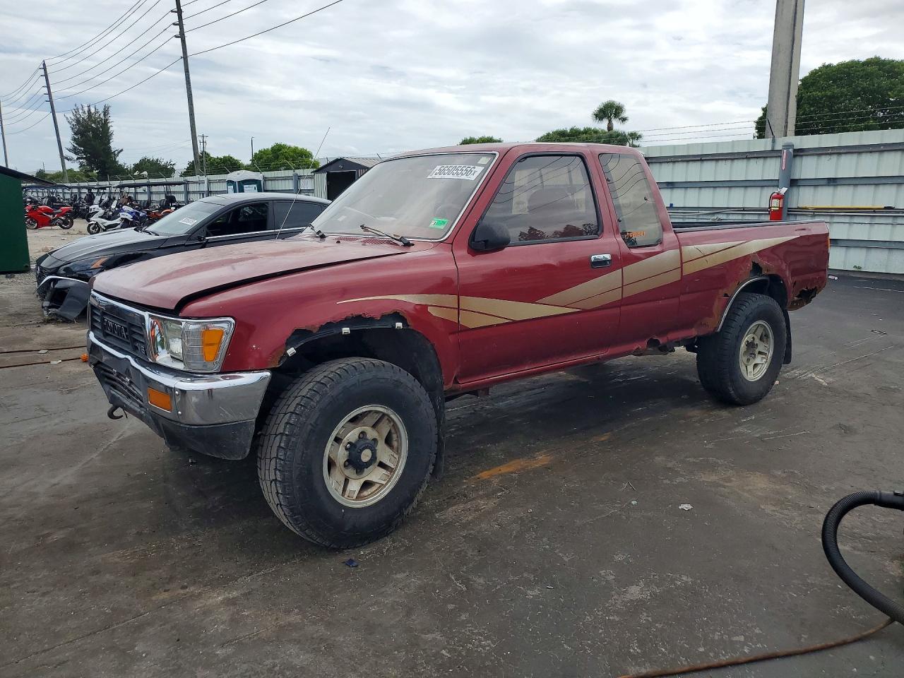 Salvage Toyota Pickup Image
