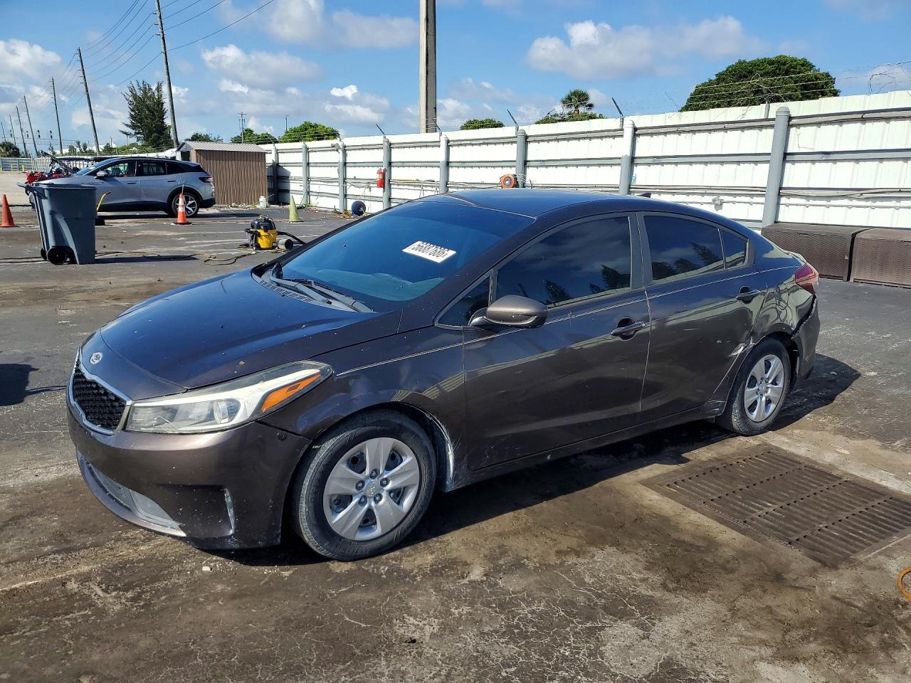 Salvage Kia Forte Image