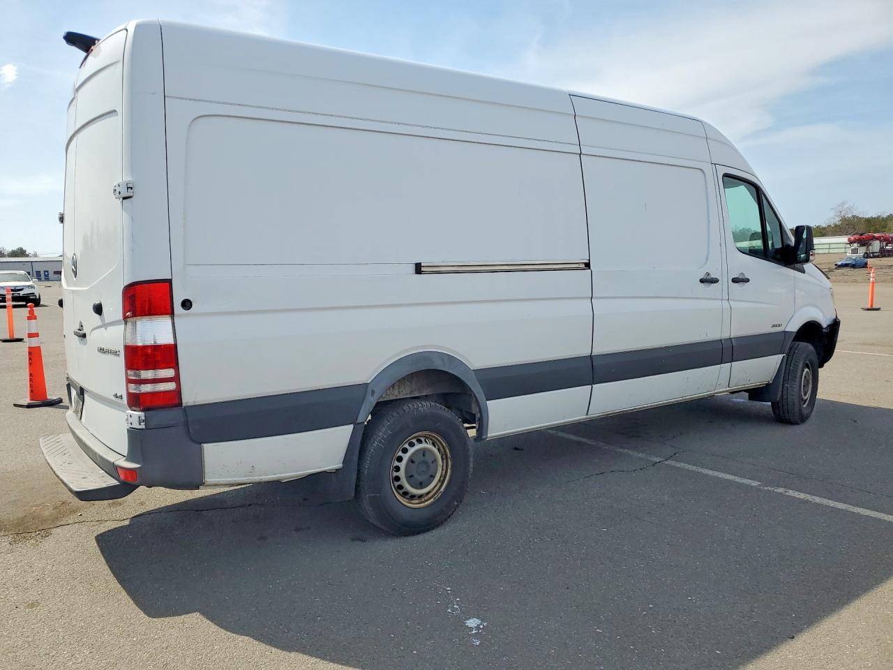 Mercedes-Benz Sprinter 2500