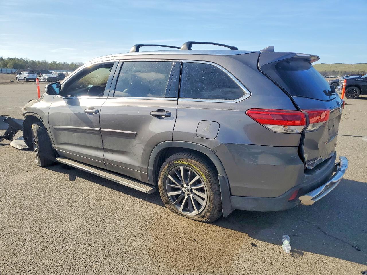 Toyota Highlander Xle