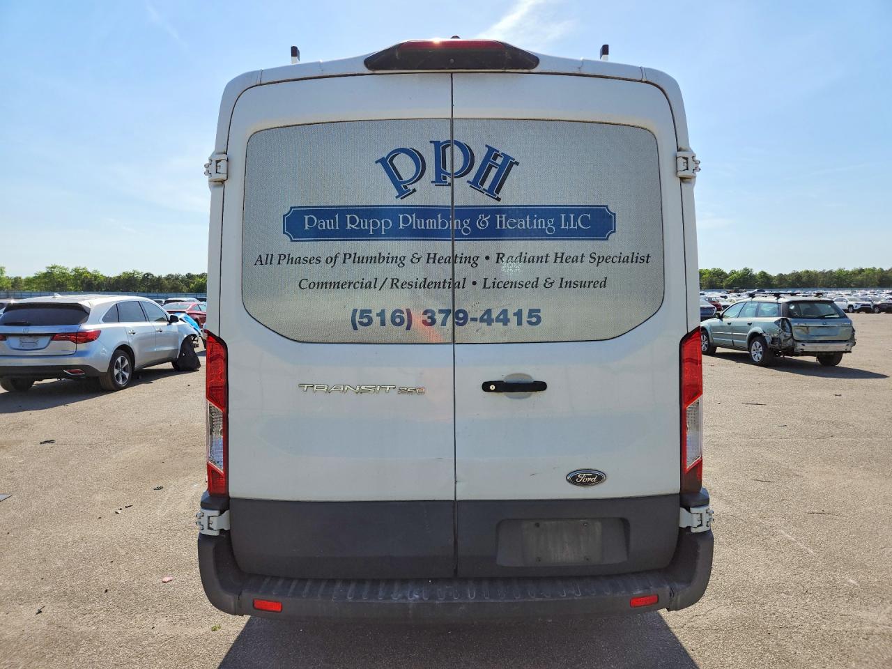 Ford Transit Titanium