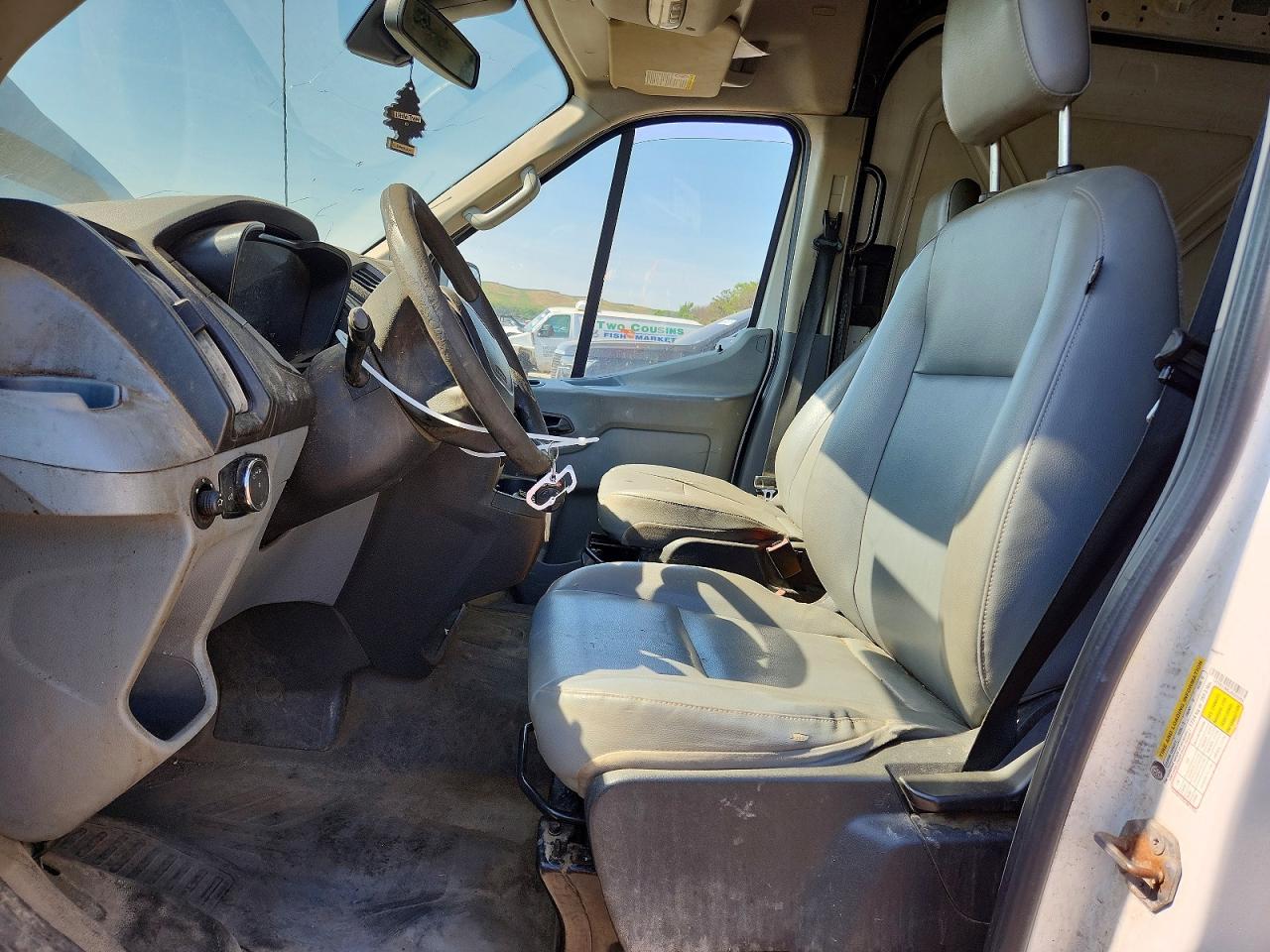 Ford Transit Titanium