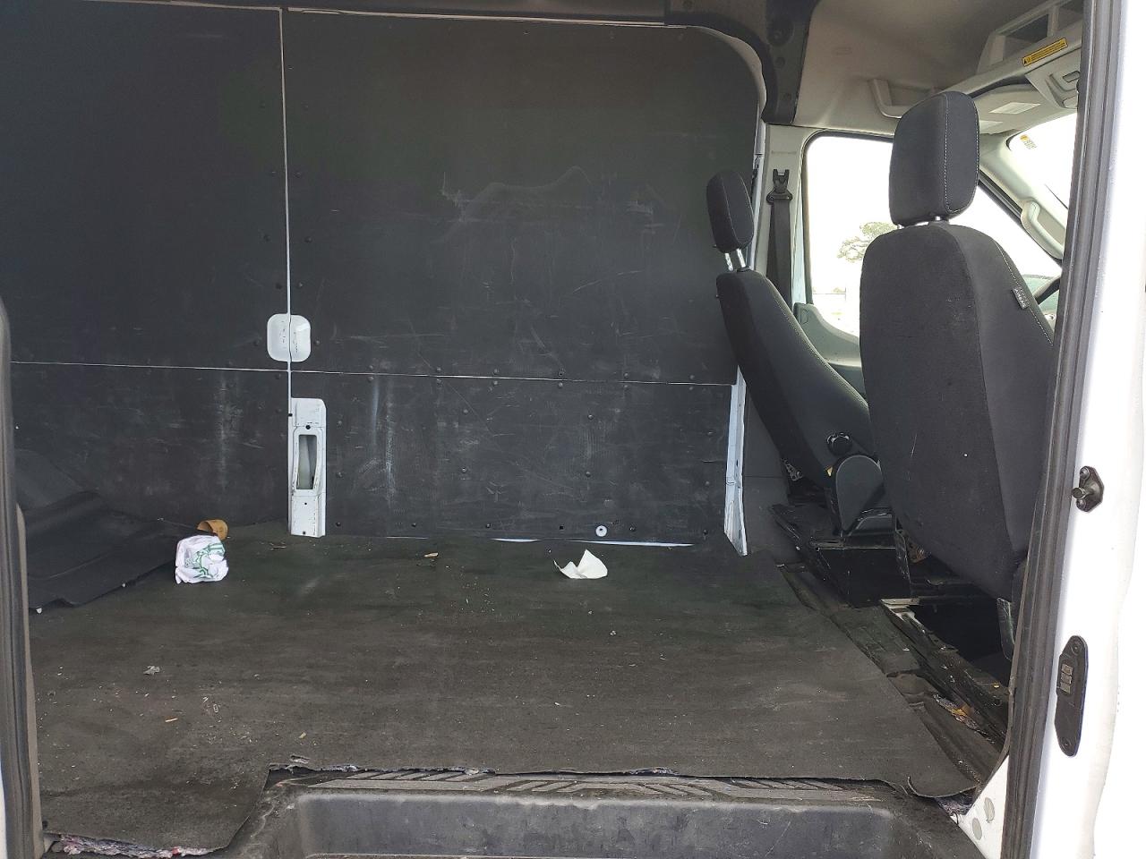 Ford Transit T-250