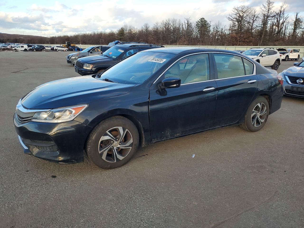 Salvage Honda Accord Image