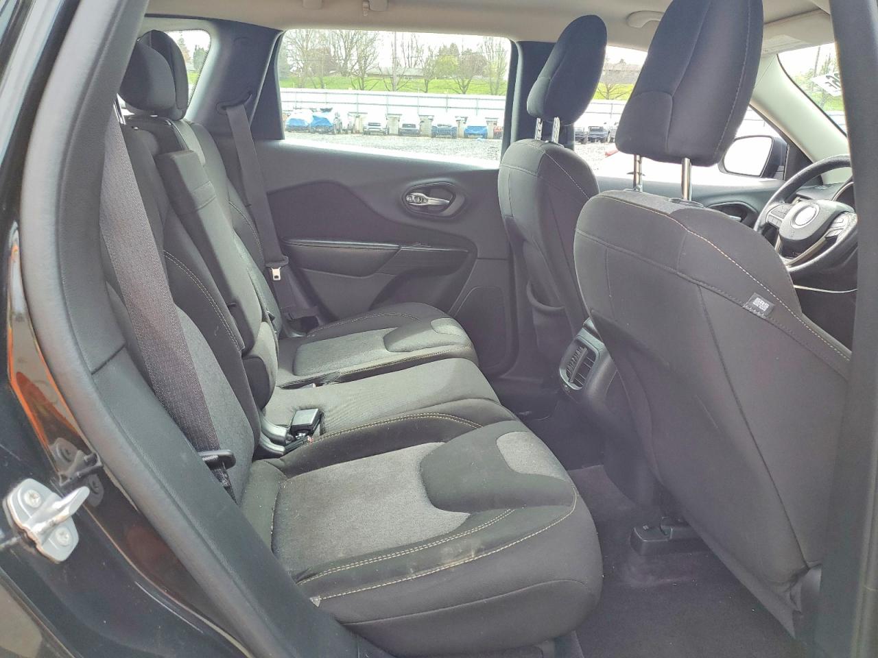 Jeep Cherokee Sport