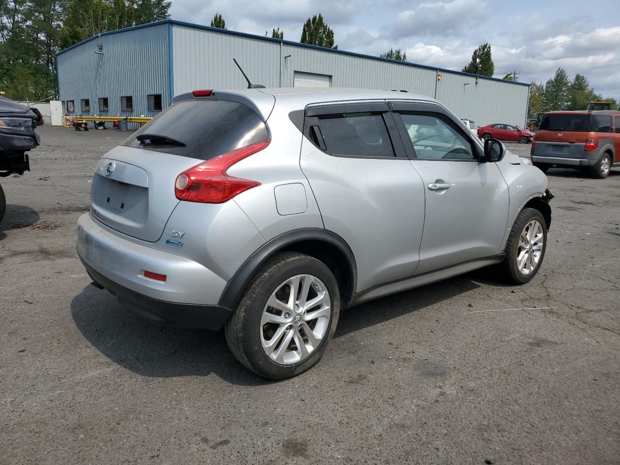 Nissan JUKE S
