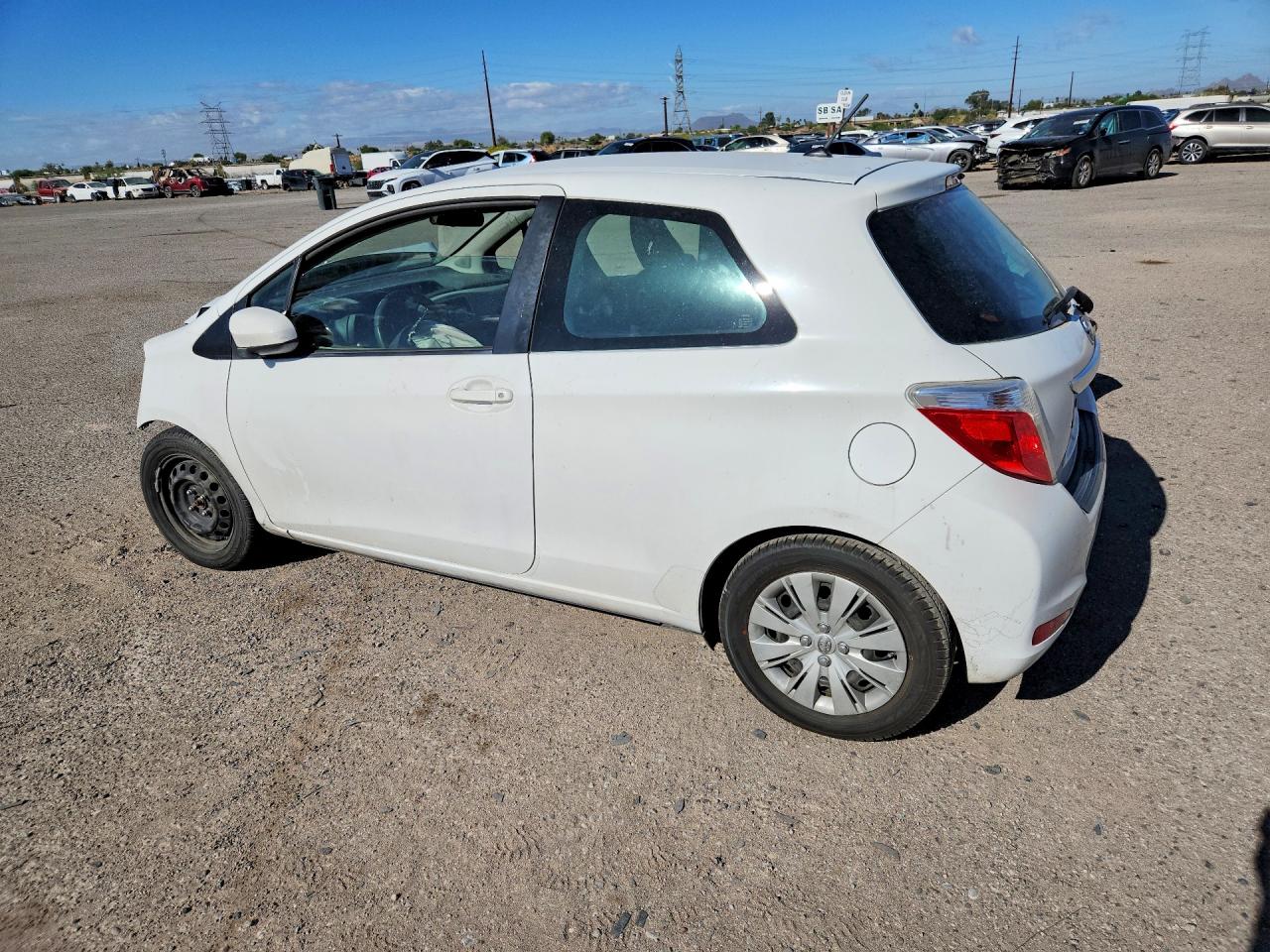 Toyota Yaris 3-door Le