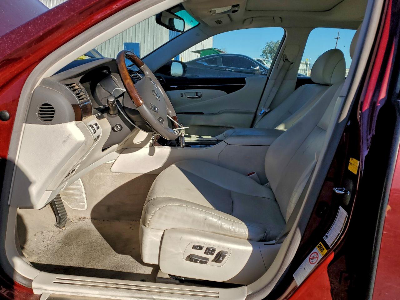 Lexus LS 460