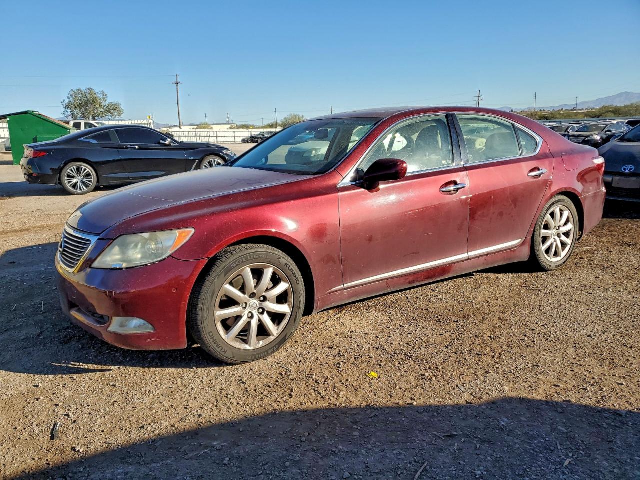 Salvage Lexus LS Image