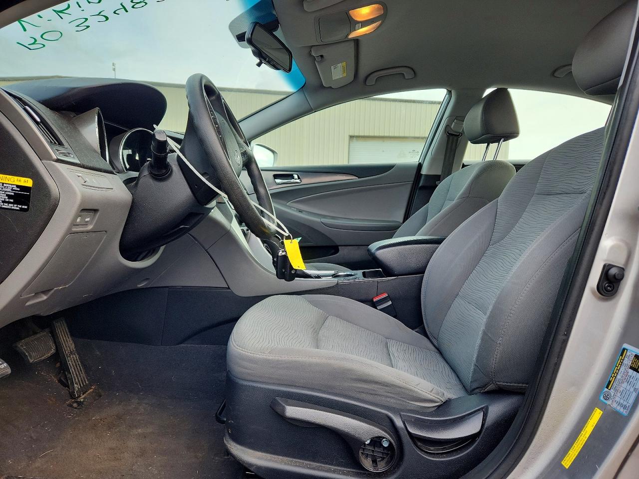 Hyundai SONATA Hybrid