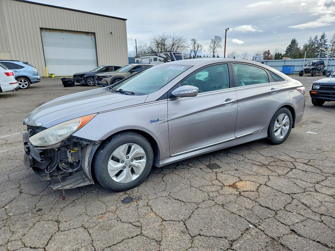 Salvage Hyundai SONATA Image