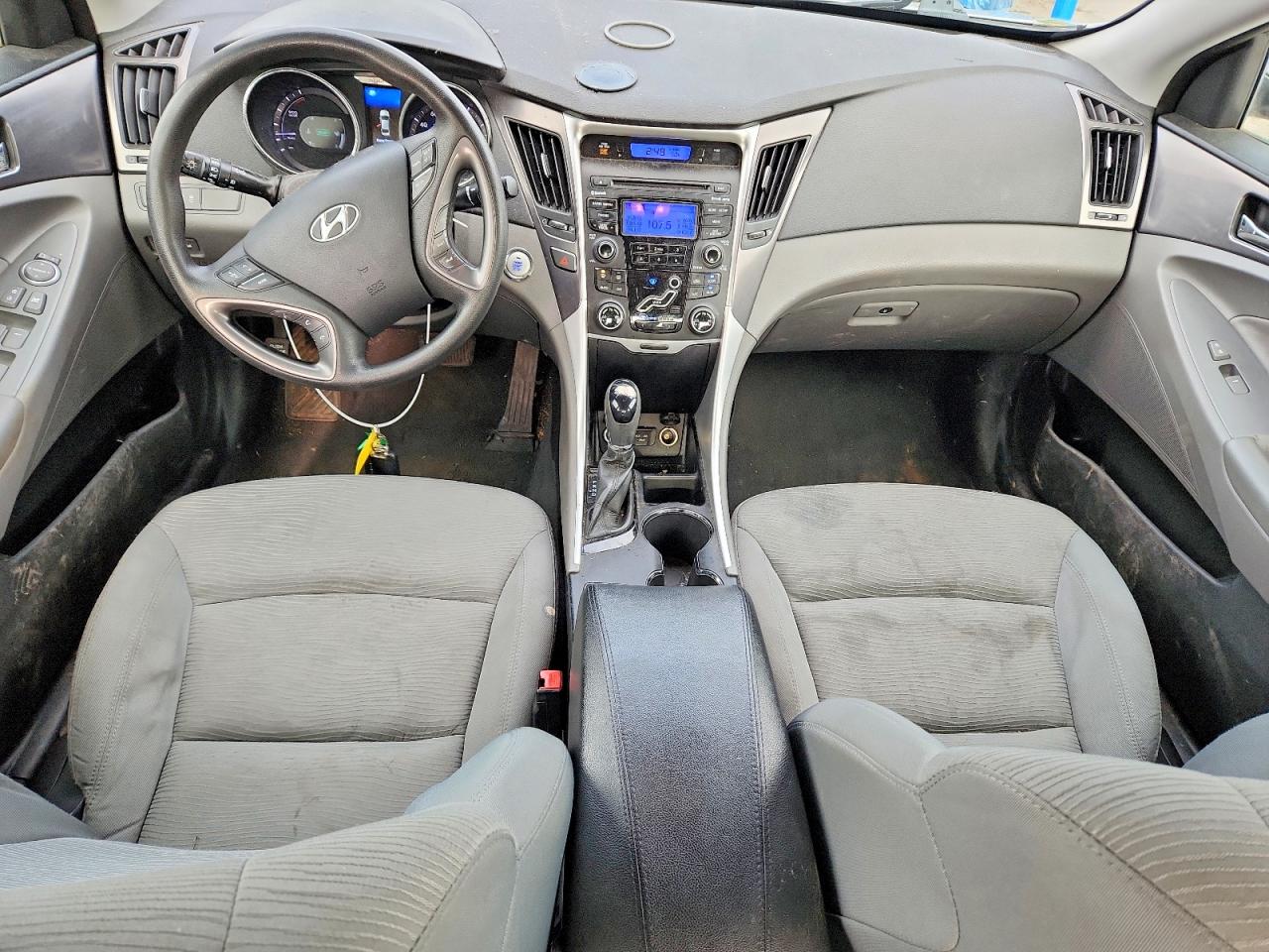 Hyundai SONATA Hybrid