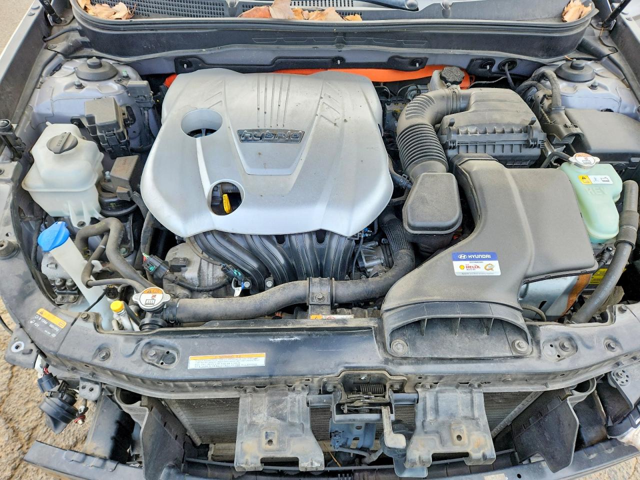 Hyundai SONATA Hybrid