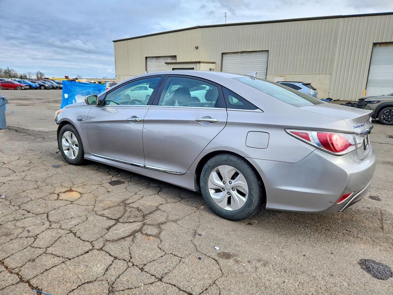 Hyundai SONATA Hybrid