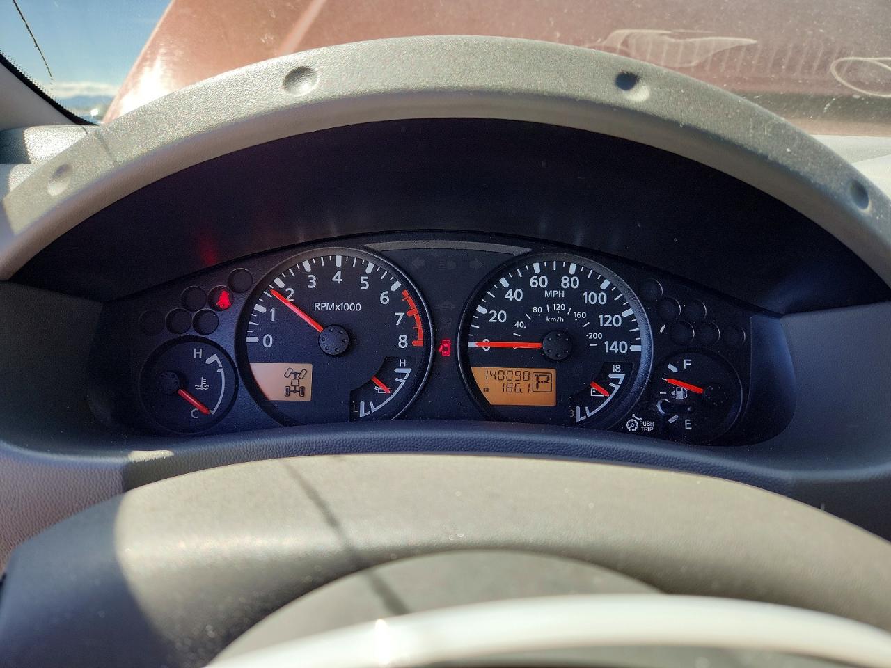 Nissan Frontier Sv