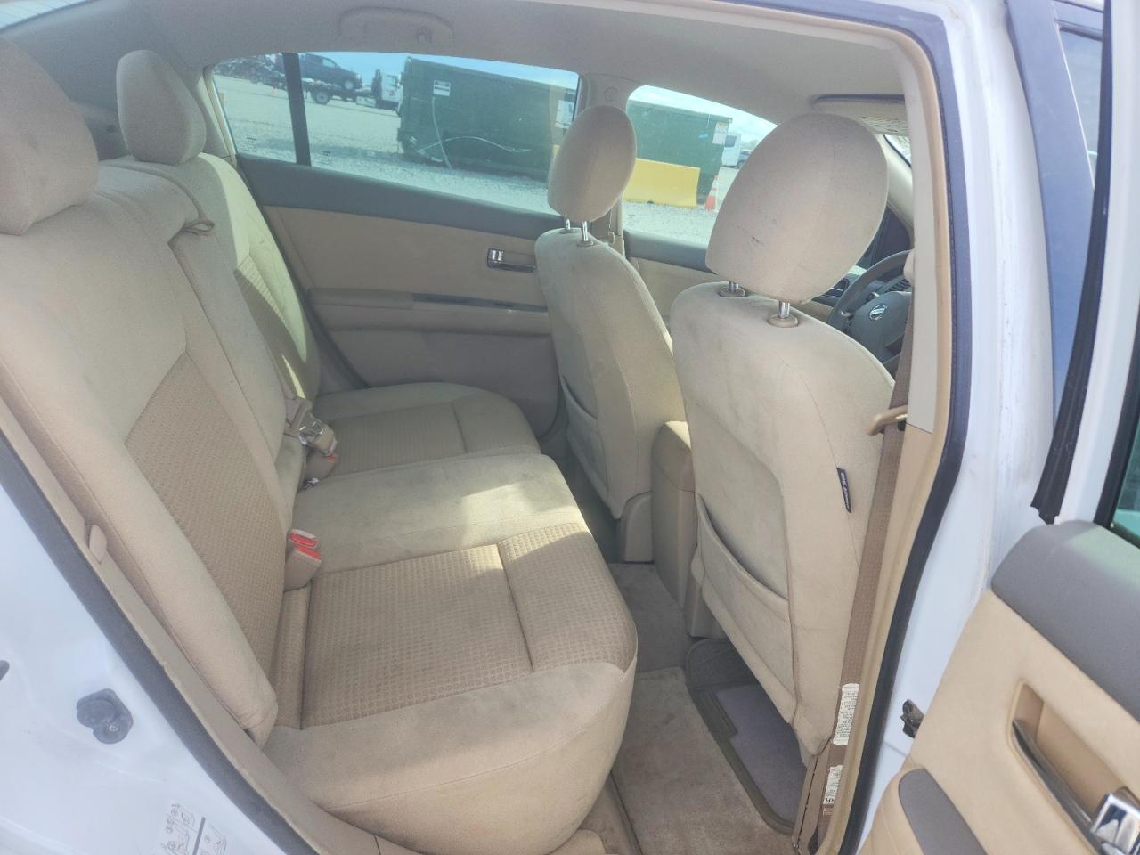 Nissan Sentra 2.0