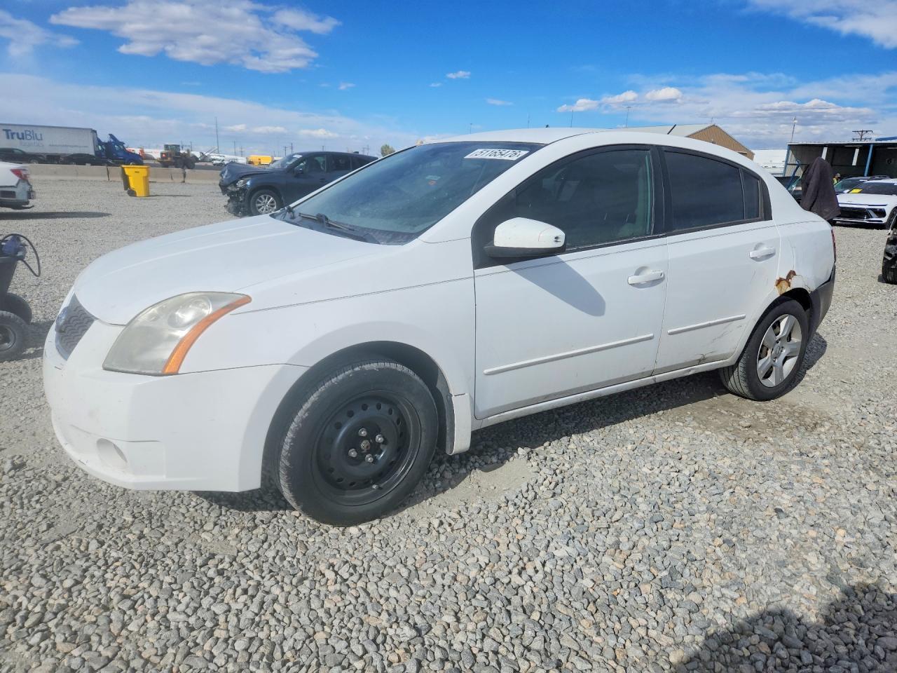 Salvage Nissan Sentra Image