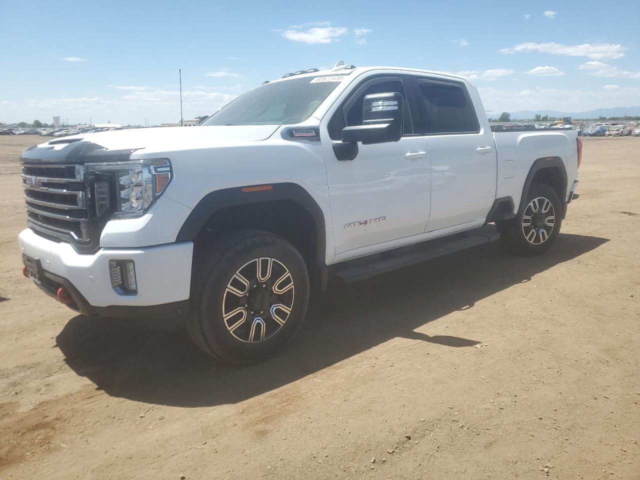 Salvage GMC Sierra Image