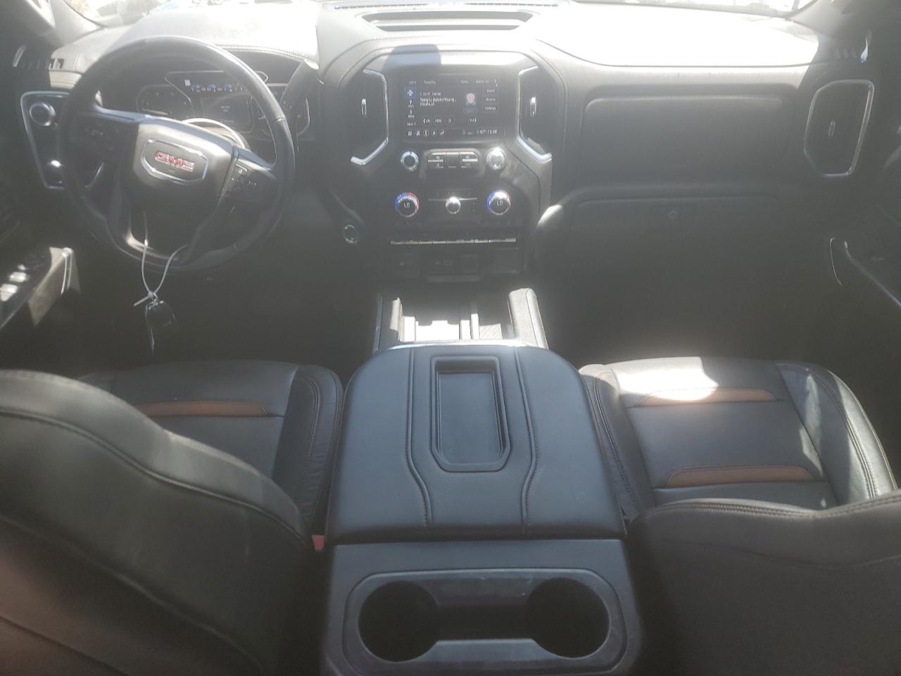 GMC Sierra K2500 At4