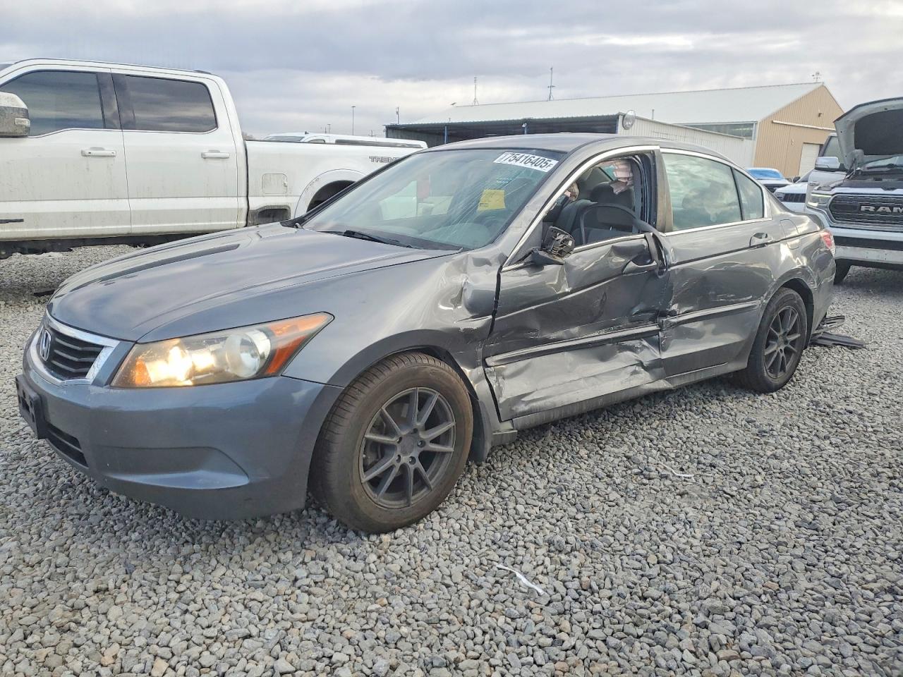 Salvage Honda Accord Image