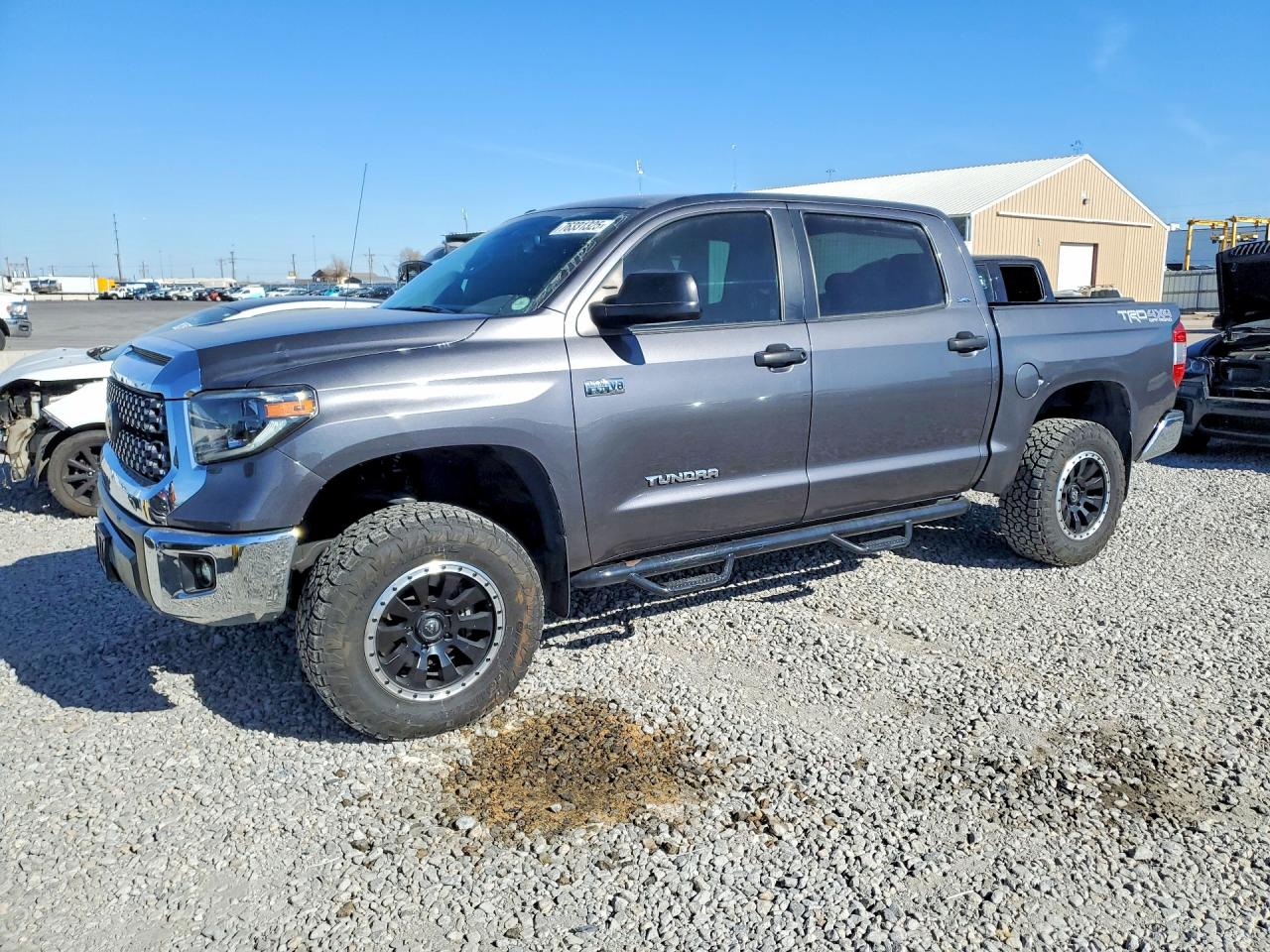Salvage Toyota Tundra Image