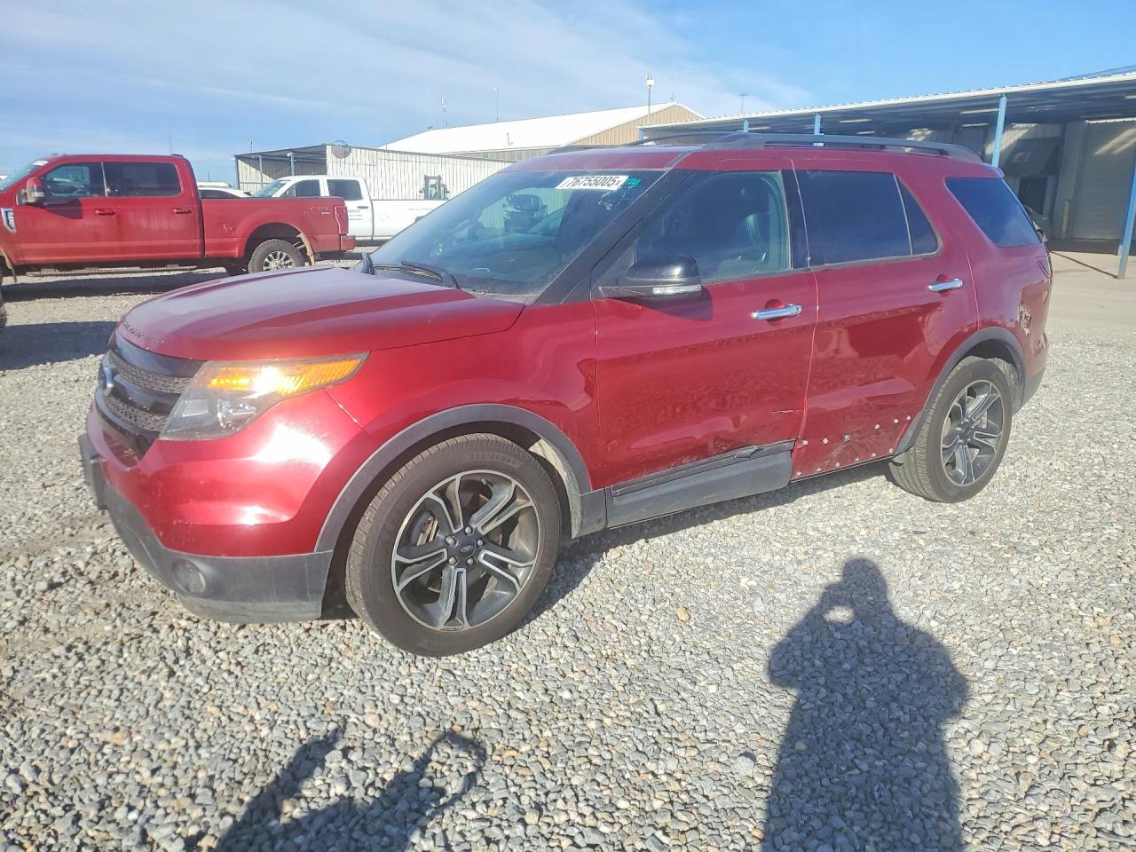 Salvage Ford Explorer Image