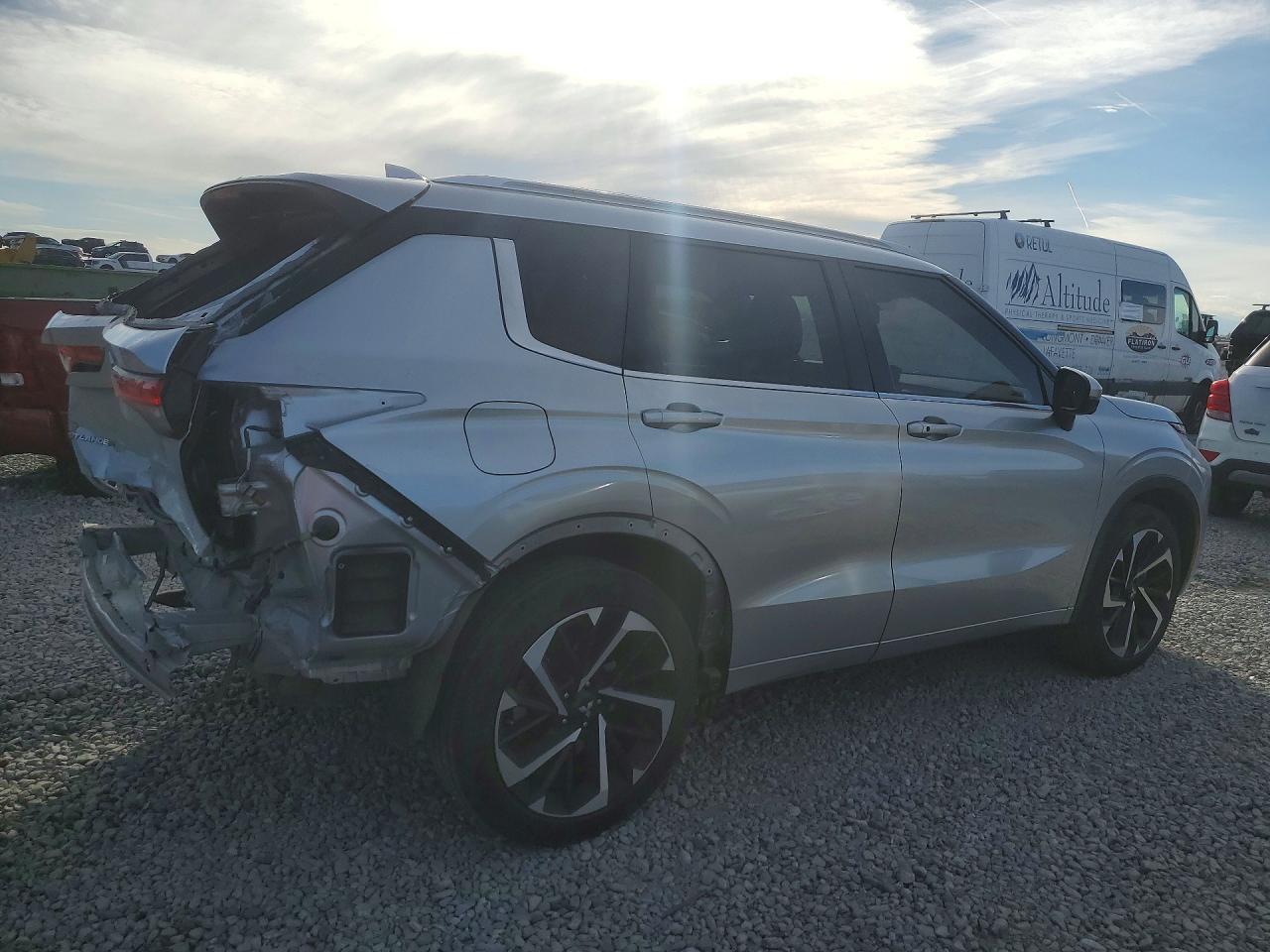 Mitsubishi Outlander Sel